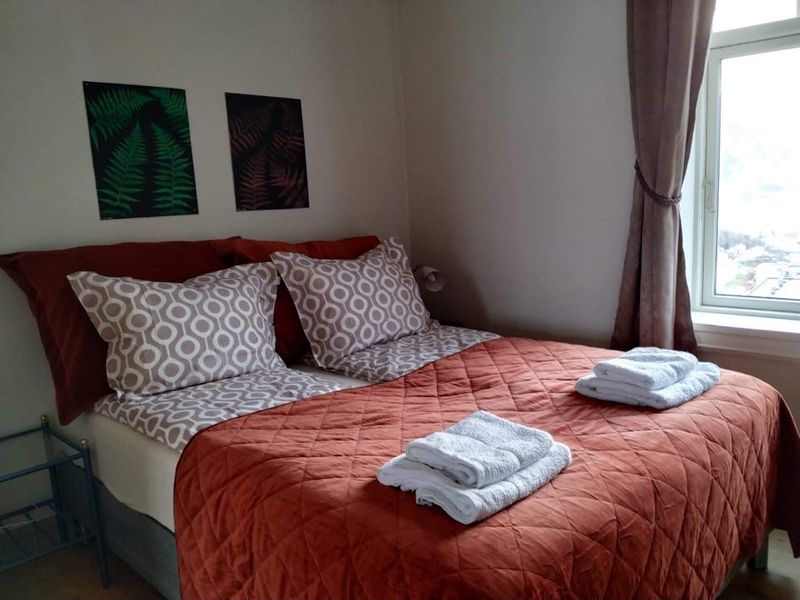 Odda, Bergen en de Fjorden