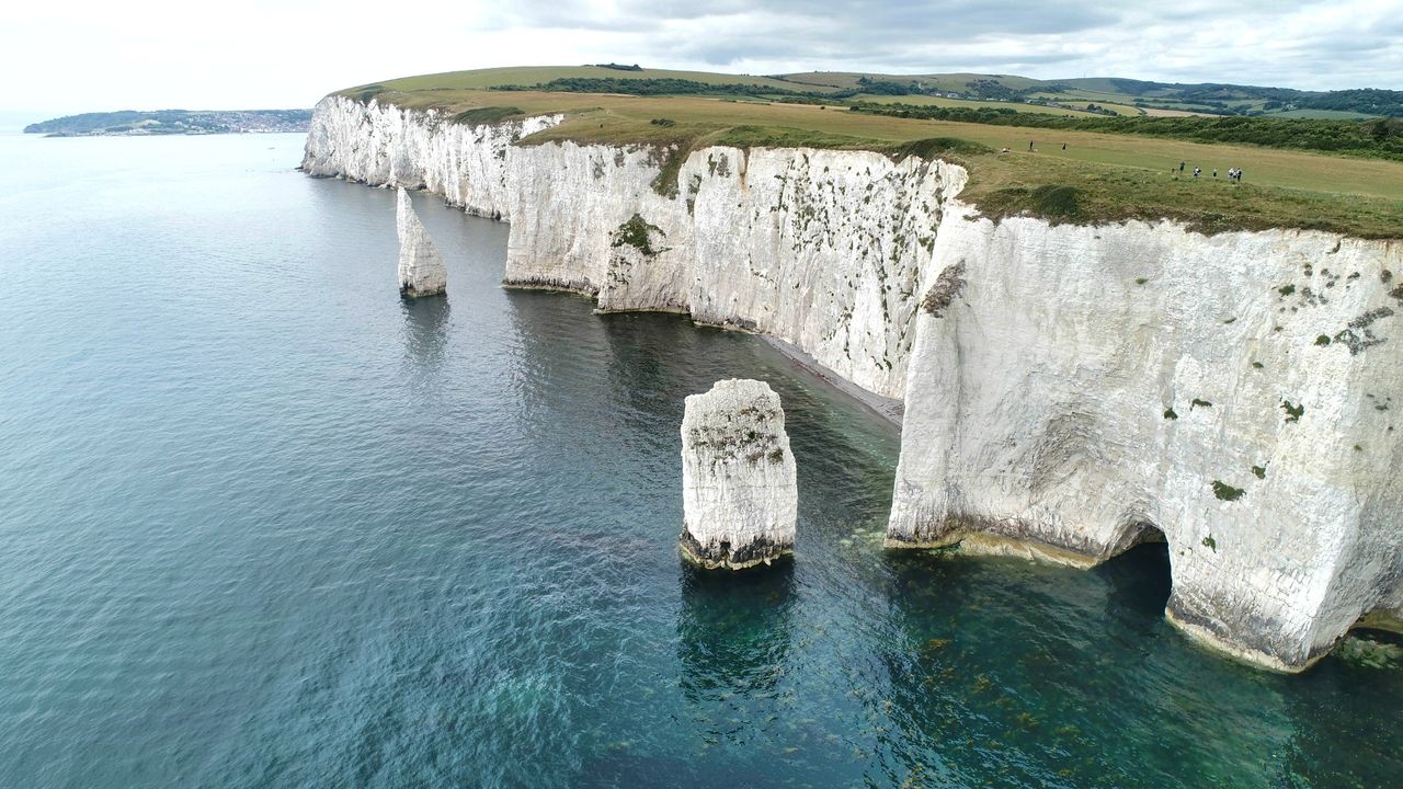 De krijtrotsen van the Old Harry Rocks - langs de Jurassic Coast